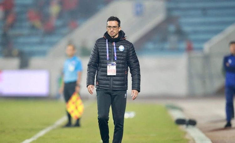 Pelatih anyar Borneo FC, Mauro Jeronimo. (sumber foto: thanhnien.vn)