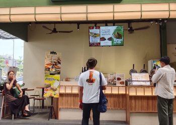 Epiz Waffle Hampton Square Gading Serpong Jadi Buruan, Aroma Waffle-nya Bikin Susah Lewat