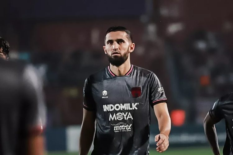 Kapten Tim Persita, Javlon Guseynov.