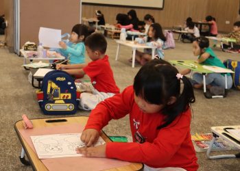 Seru dan Edukatif, Vega Hotel Gading Serpong Ajak Anak Berkreasi Lewat Lomba Mewarnai