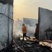 Gudang Terbakar di Tanah Tinggi, 40 Personel Damkar Turun Tangan