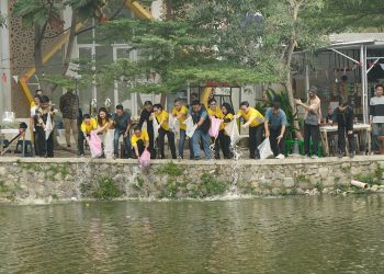 ARYADUTA Lippo Village dan Country Club Genap 32 Tahun, Tebar Benih Ikan hingga Fun Match Padel